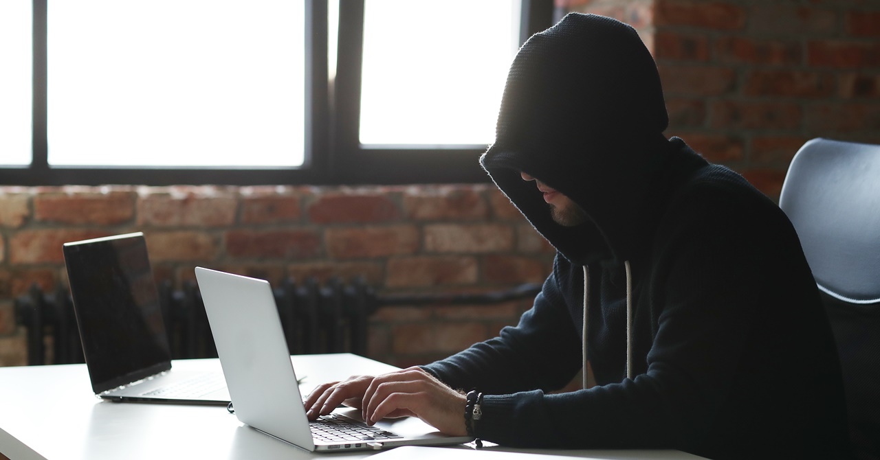 how to avoid scams and illegal recruitment for OFWs